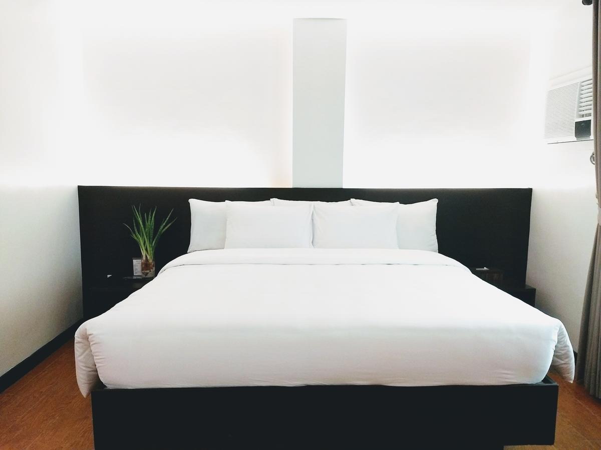 Top Star Hotel Oton Luaran gambar
