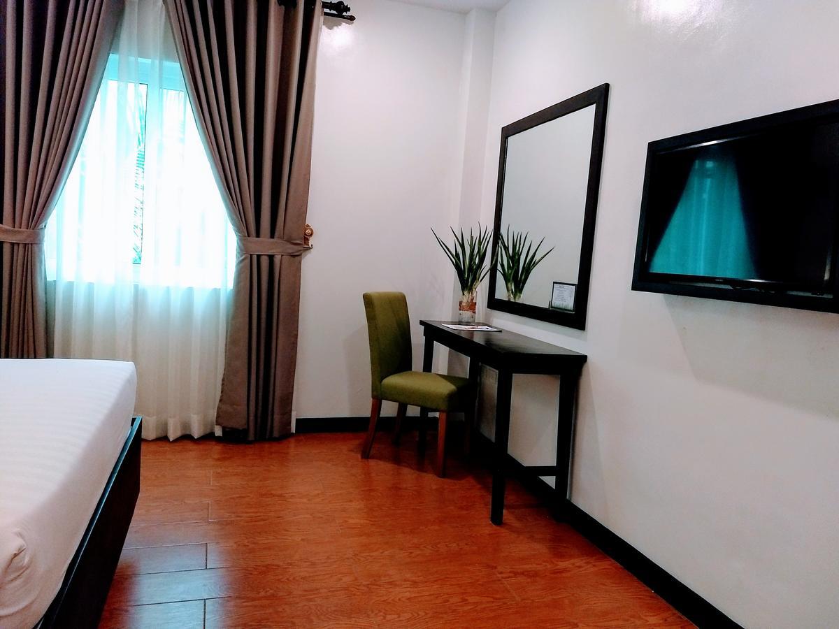 Top Star Hotel Oton Luaran gambar